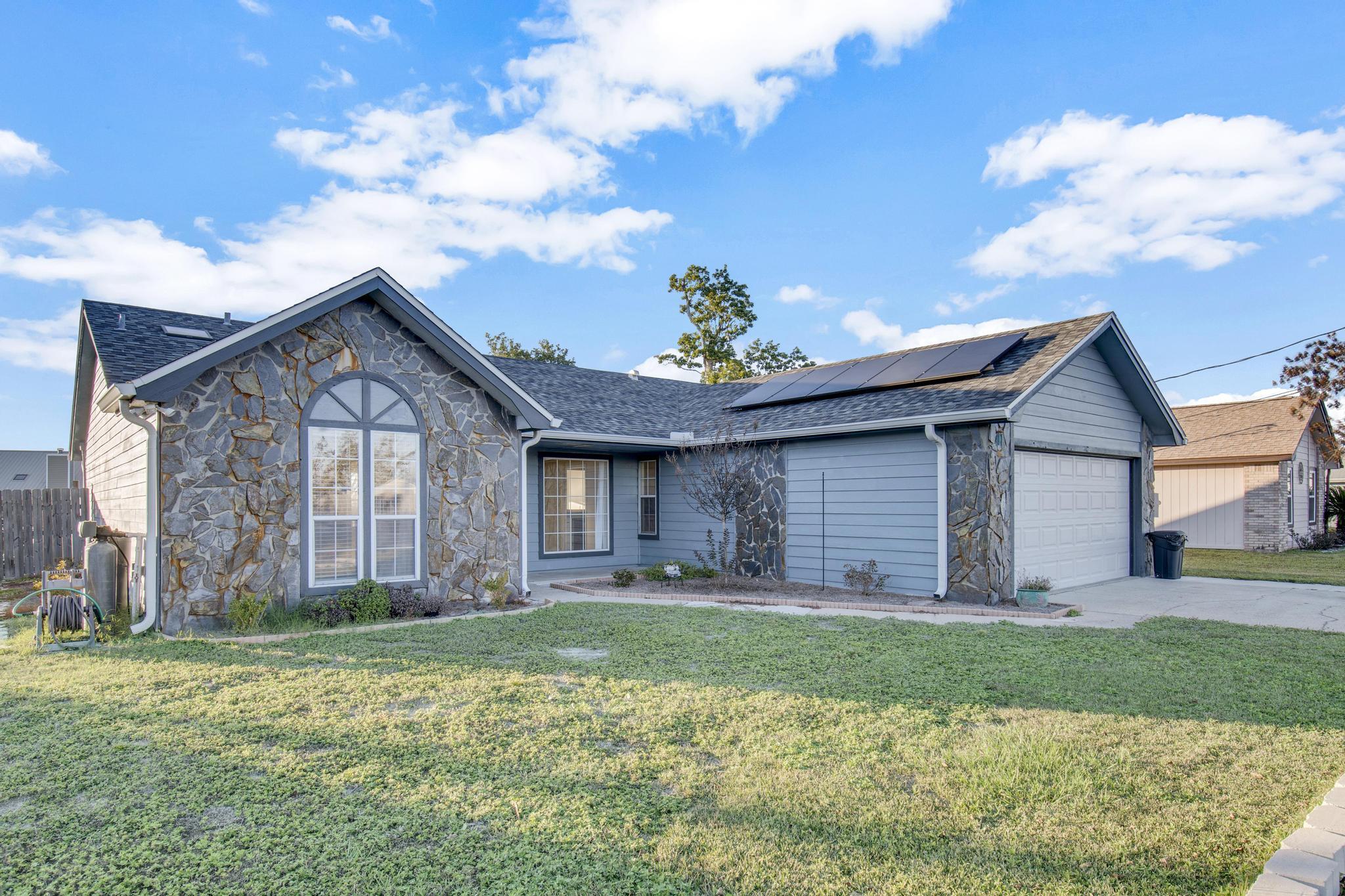 DERBY WOODS - Residential