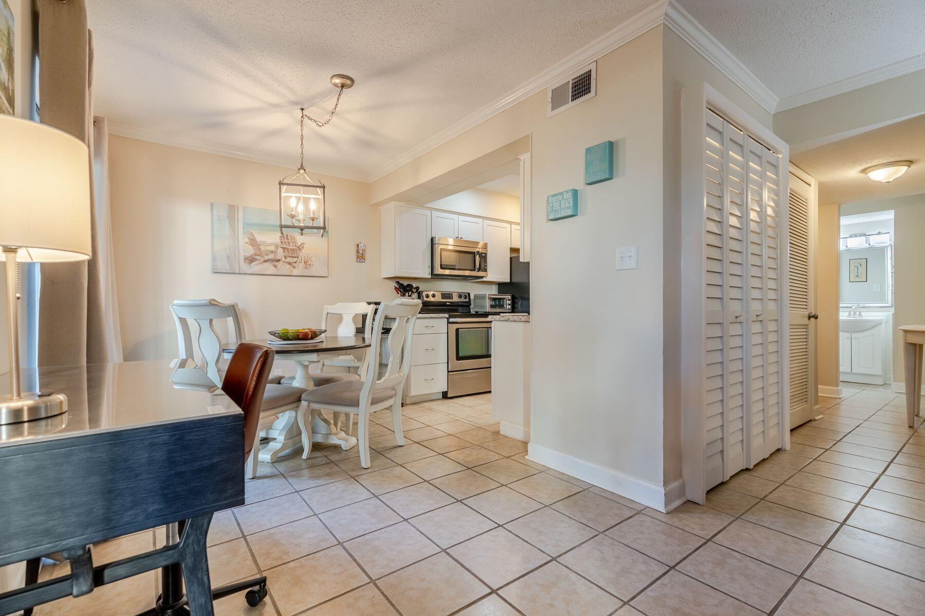 SEASCAPE CONDO GARDEN VILLA - Residential