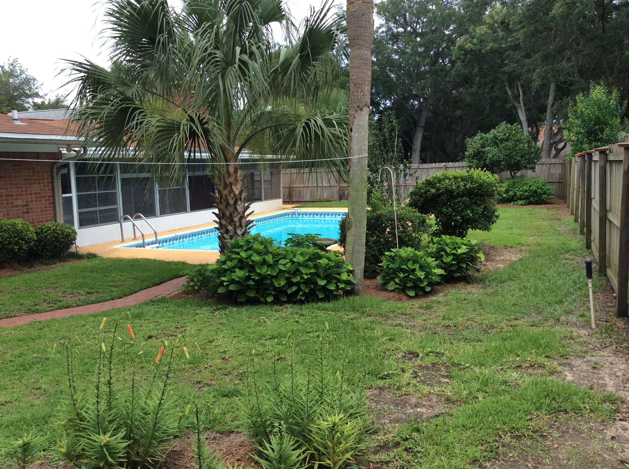 LAKE LORRAINE ESTATES 2 - Residential