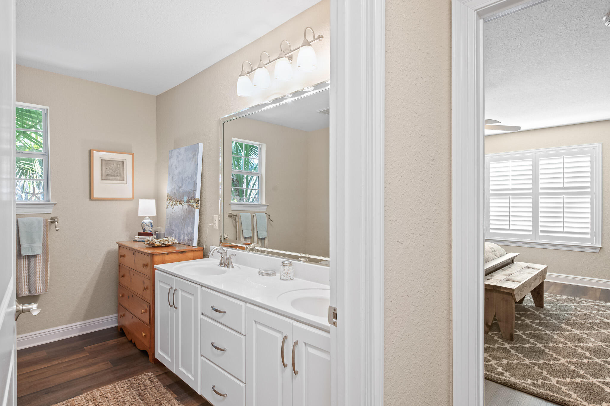 BOTANY BAYOU - Residential