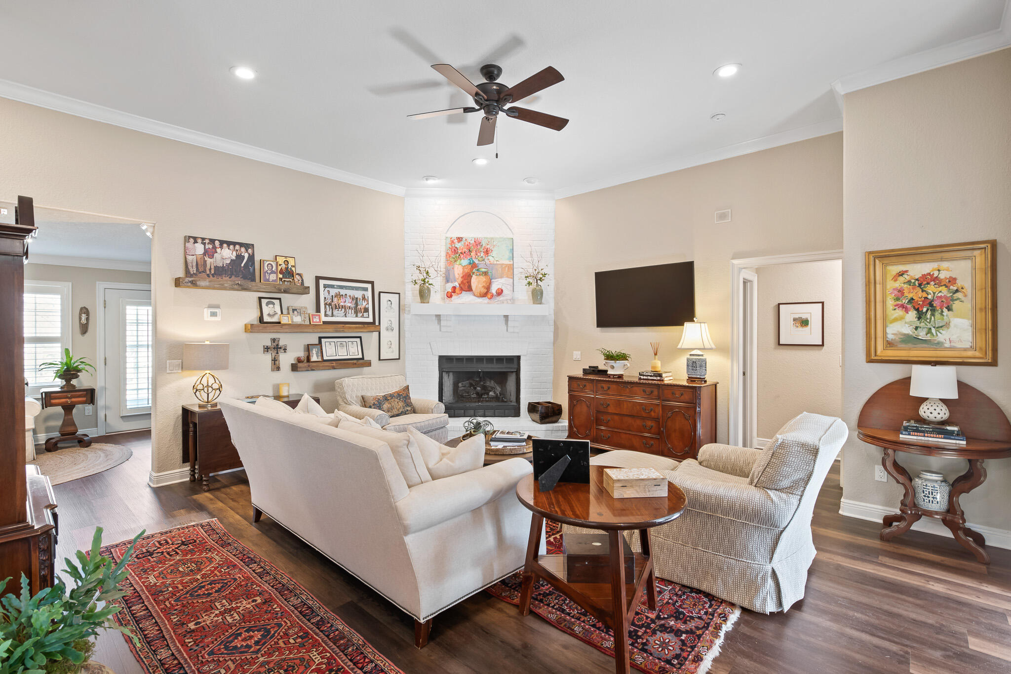 BOTANY BAYOU - Residential