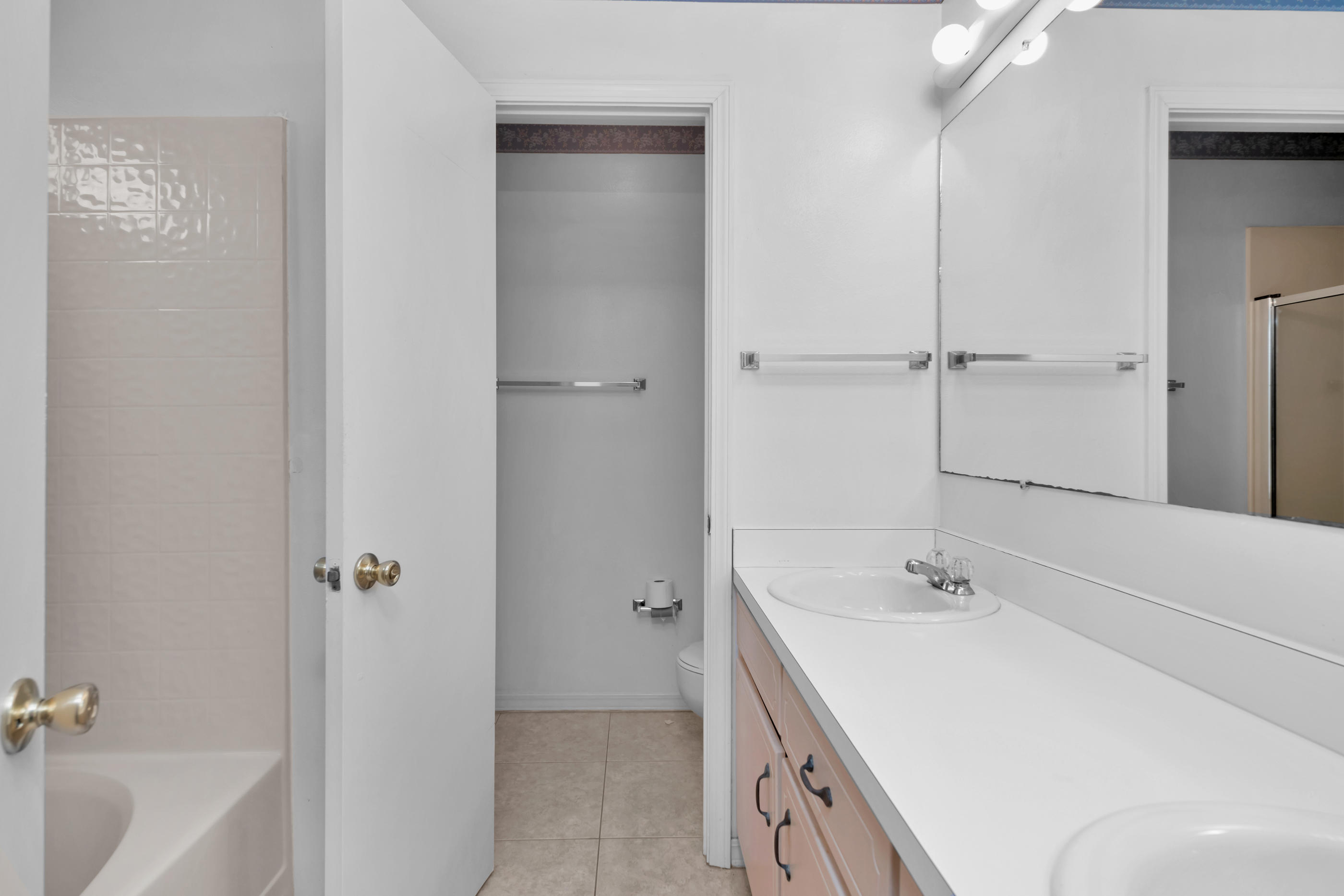 BROOKWOOD - Residential