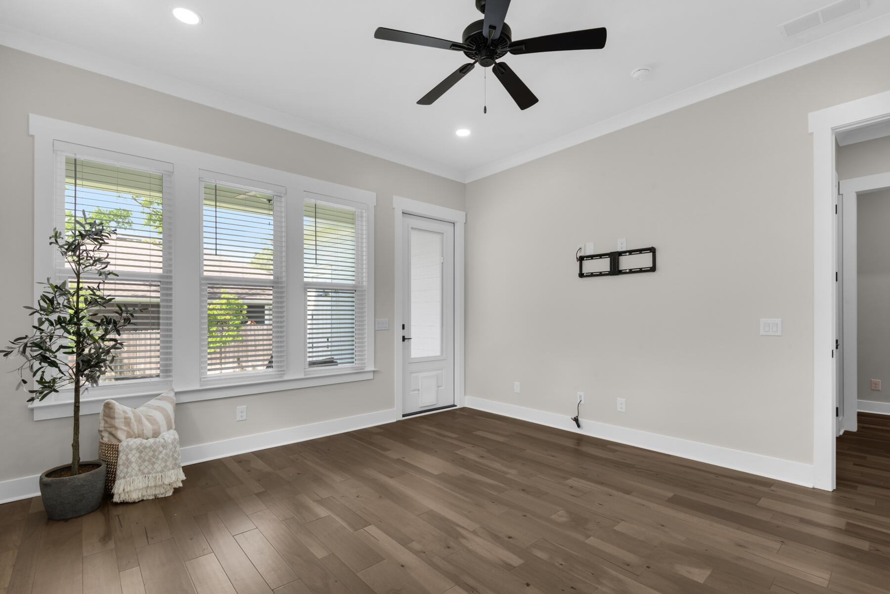 Deer Moss Creek - Residential