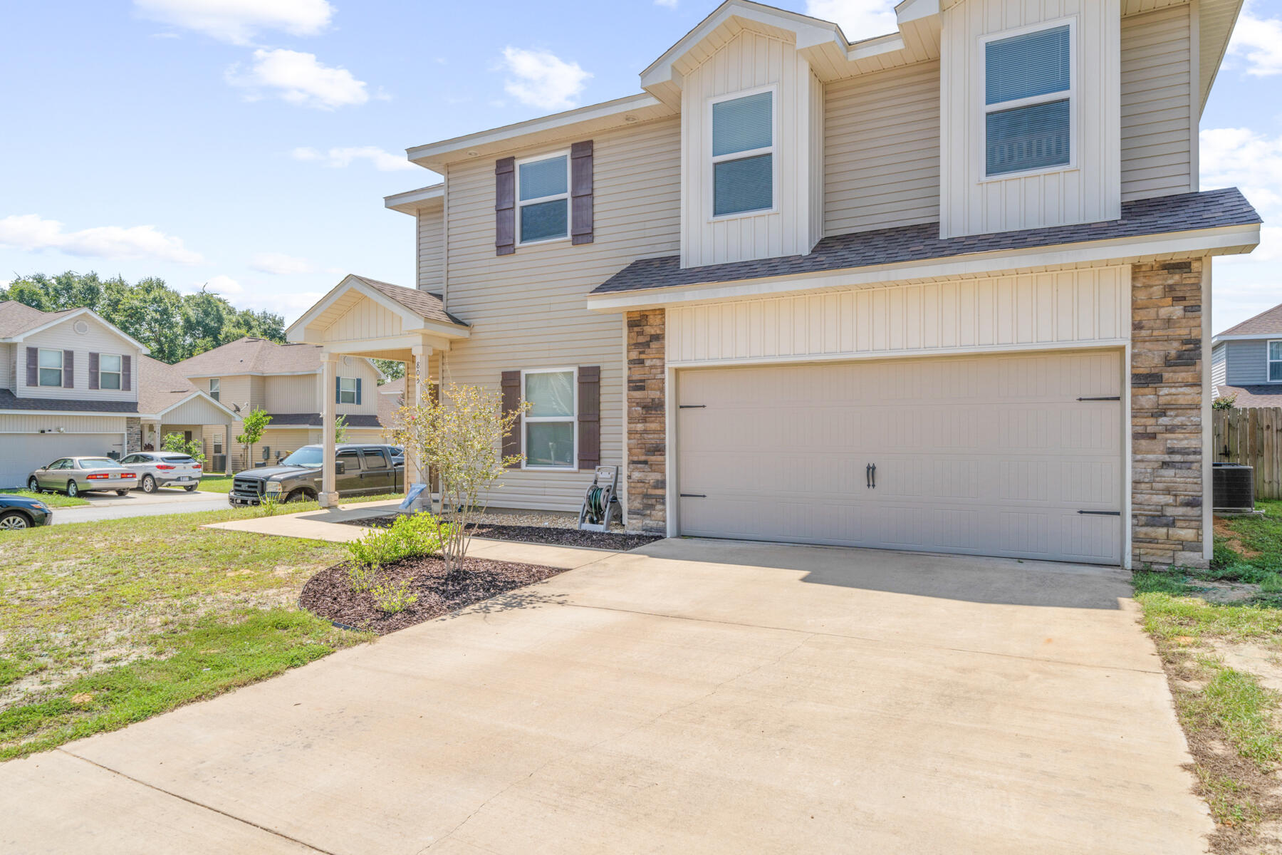 The Cottages at Sandy Ridge - Residential