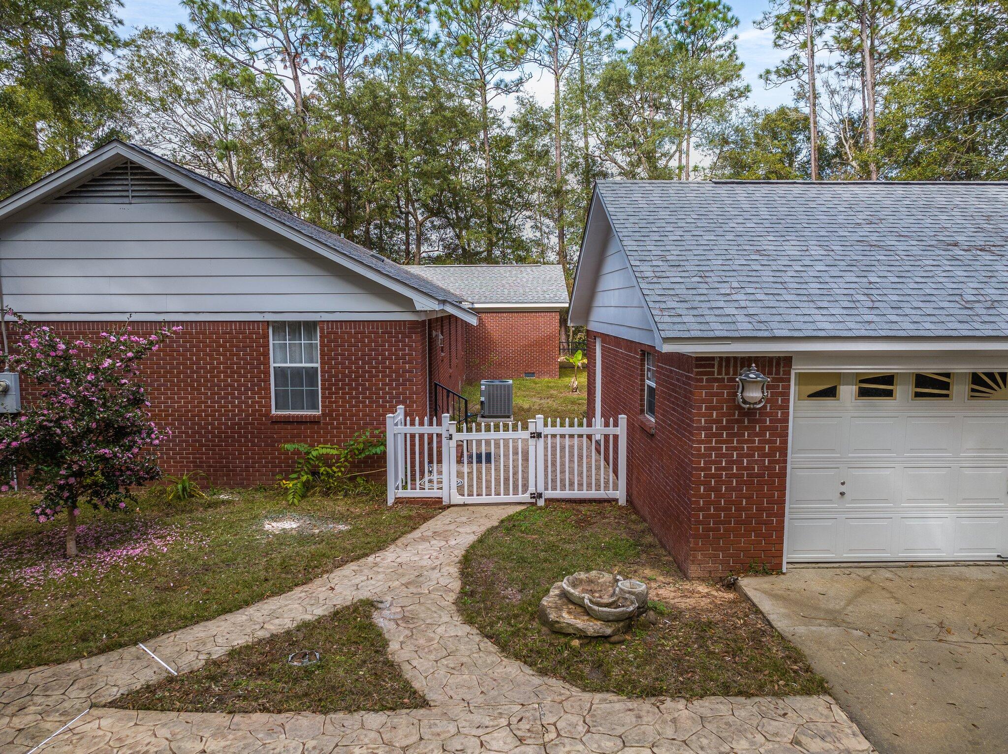 TALL TIMBERS ESTATES - Residential