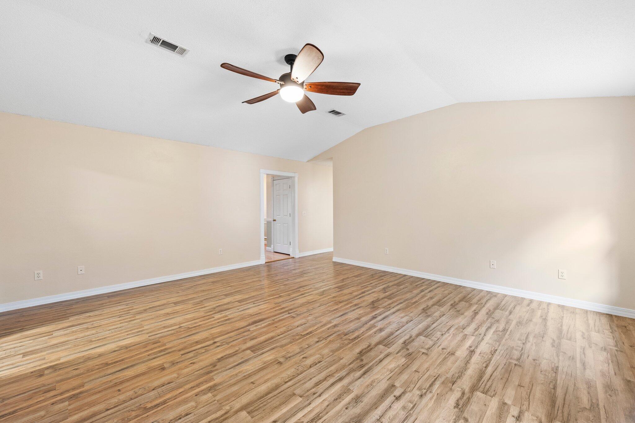 TALL TIMBERS ESTATES - Residential