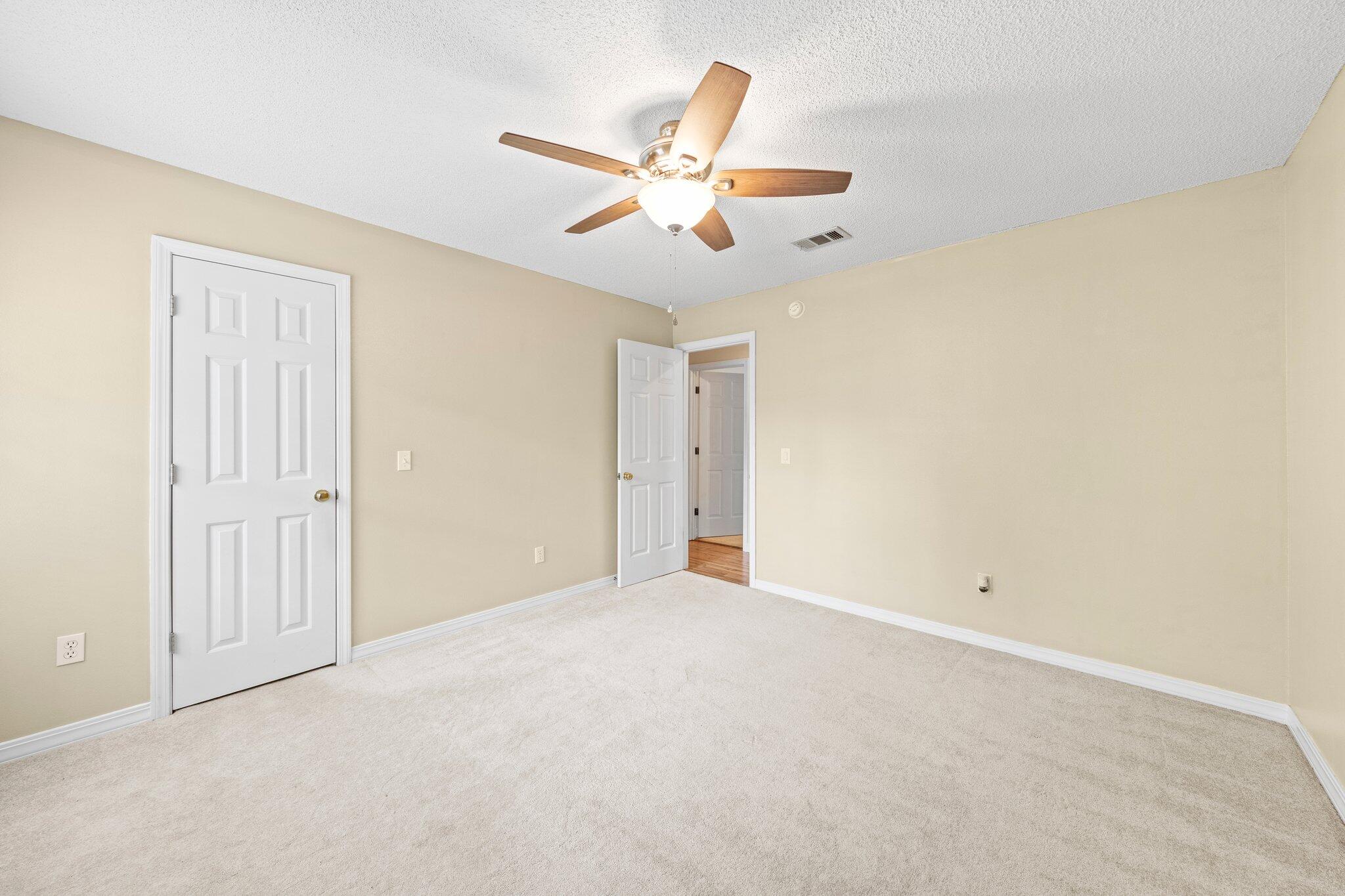 TALL TIMBERS ESTATES - Residential