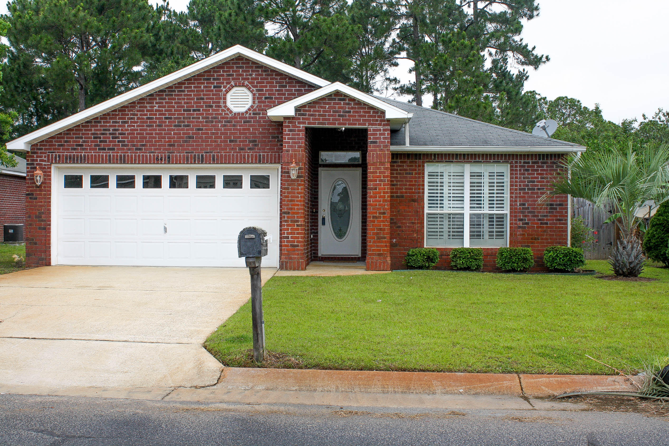 HIDDEN SHORES - Residential