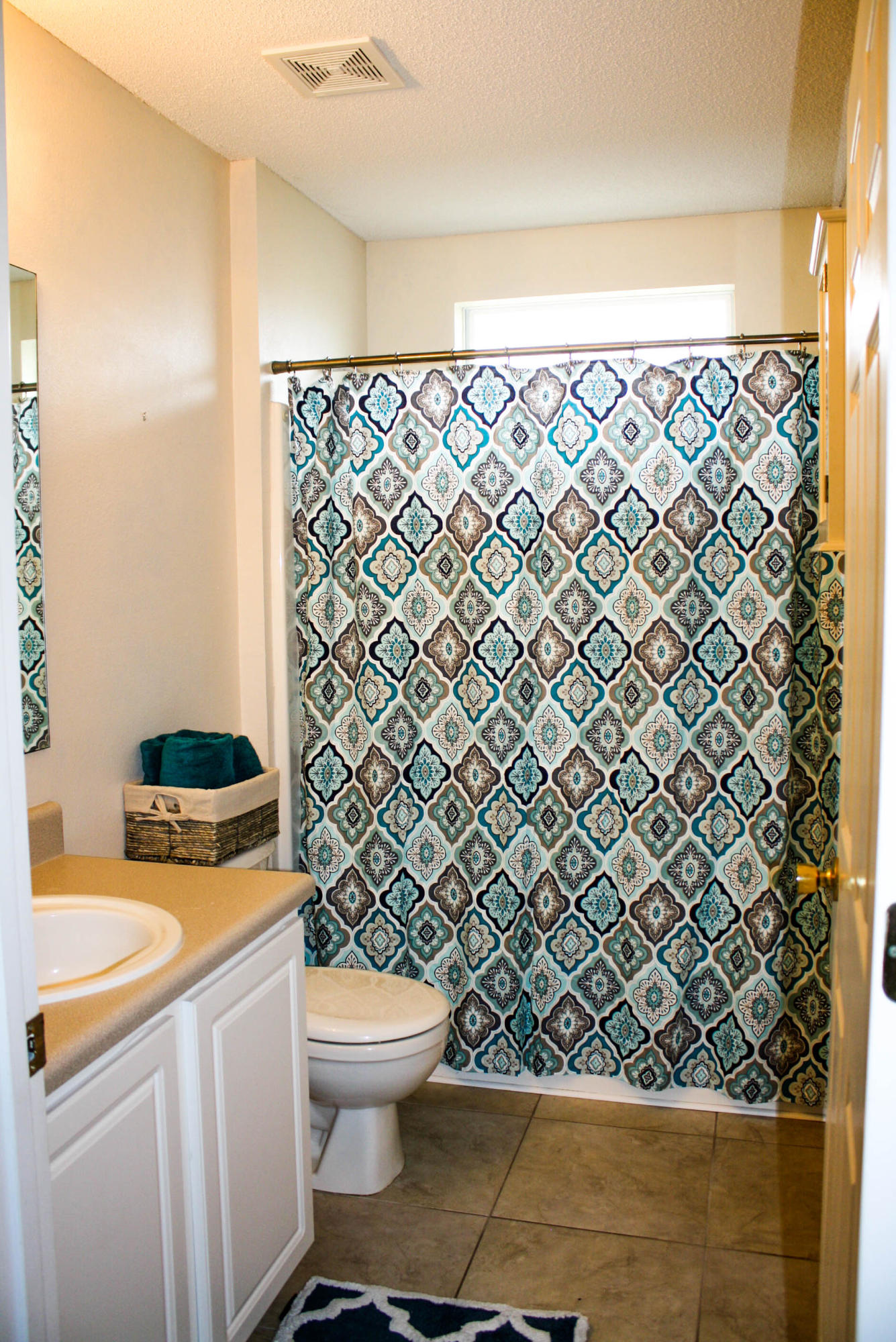 HIDDEN SHORES - Residential