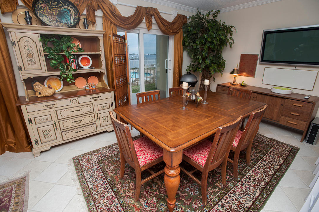 INTERCOASTAL POINTE - Residential