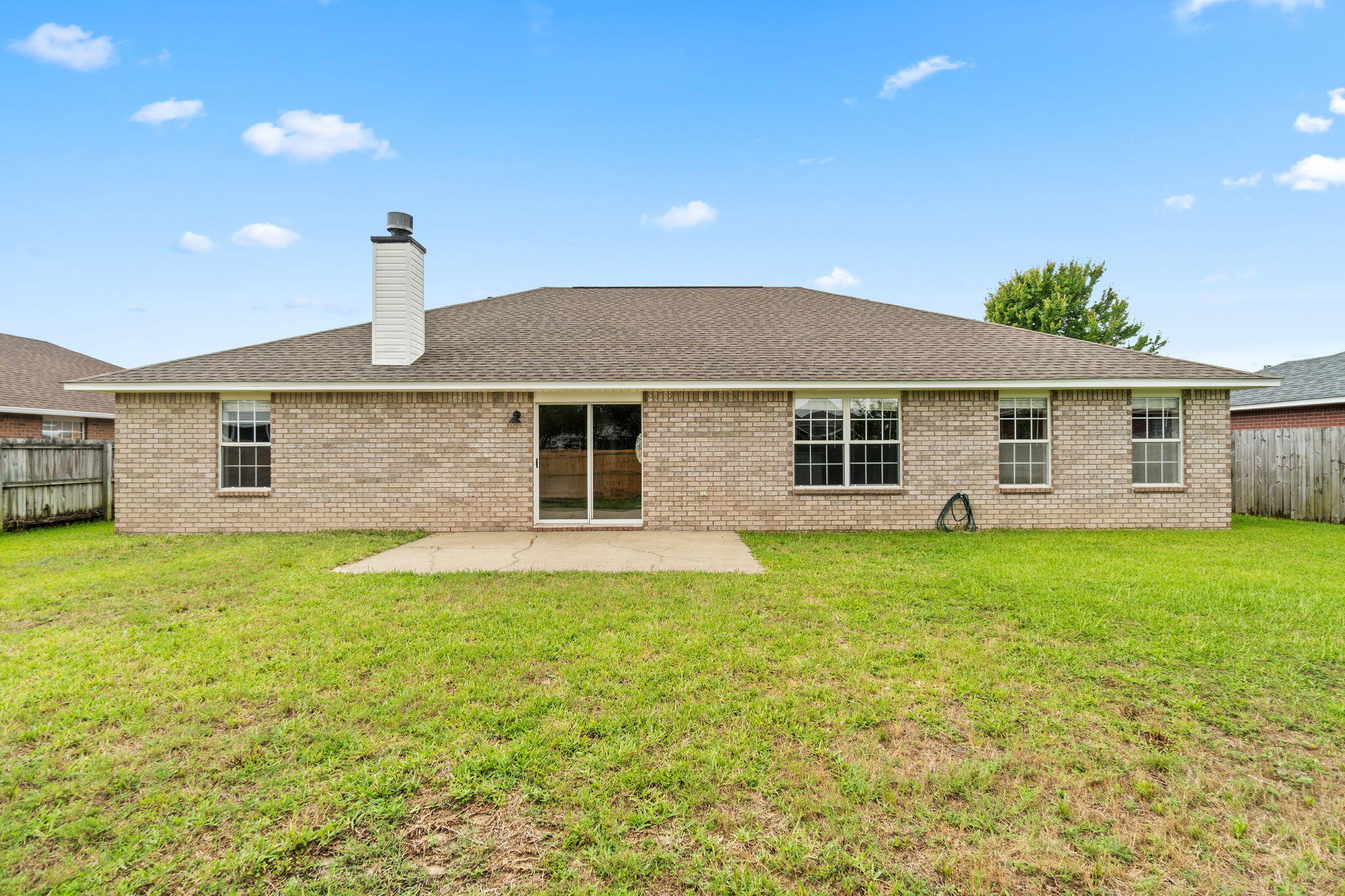 EMERALD SHORES - Residential