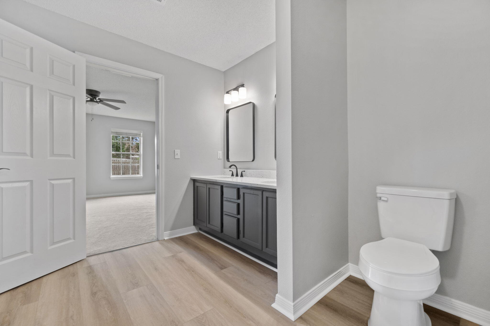 EMERALD SHORES - Residential