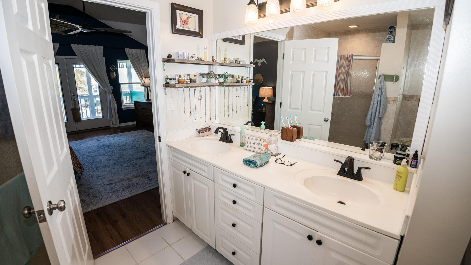 NORTH BID-A-WEE BEACH - Residential