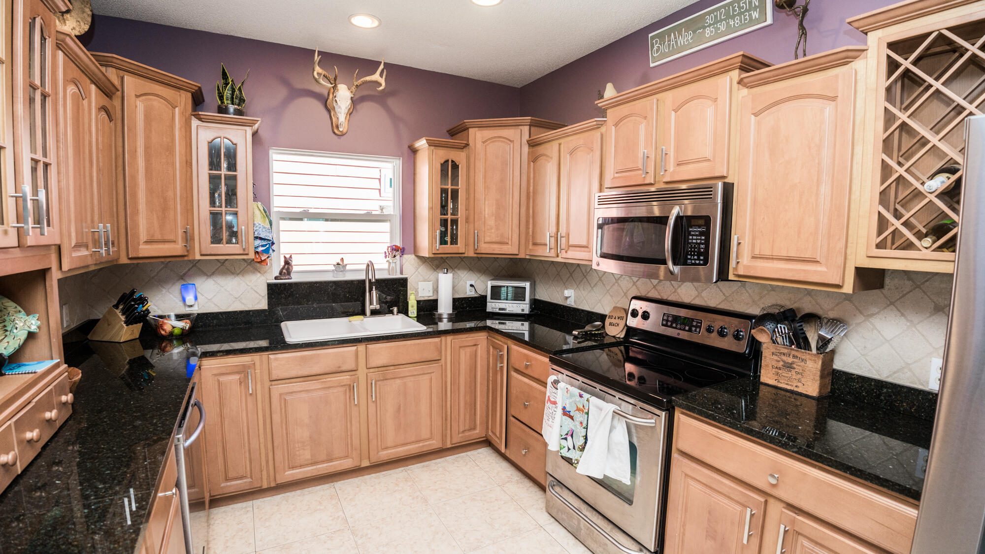 NORTH BID-A-WEE BEACH - Residential