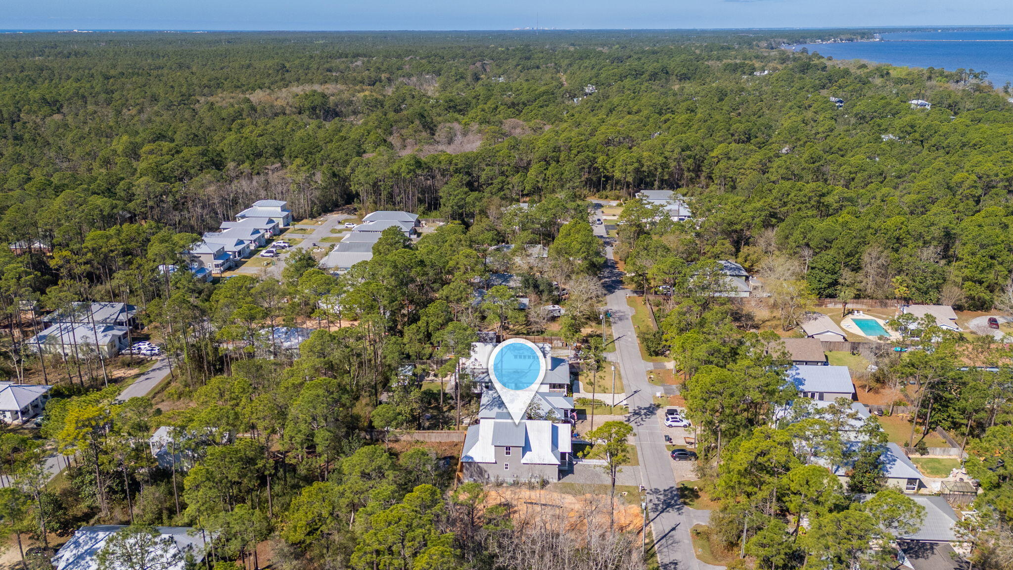 MAGNOLIA BEACH - Residential