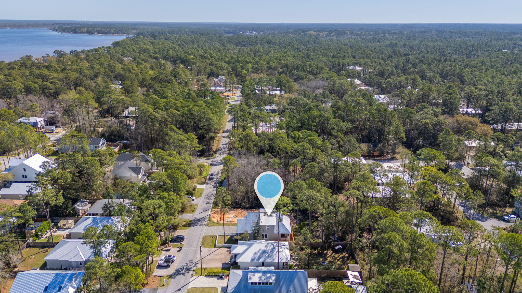 MAGNOLIA BEACH - Residential