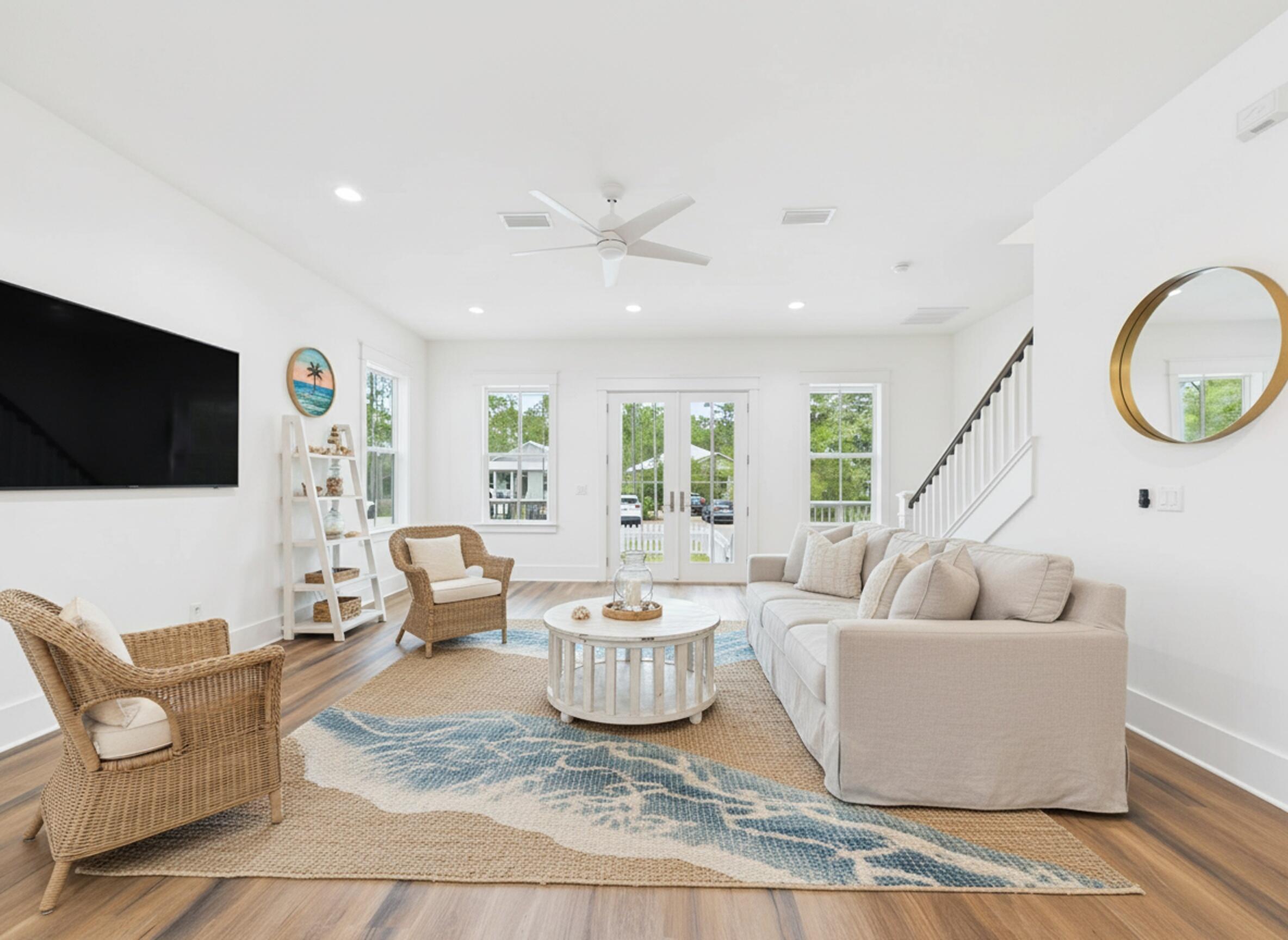 MAGNOLIA BEACH - Residential