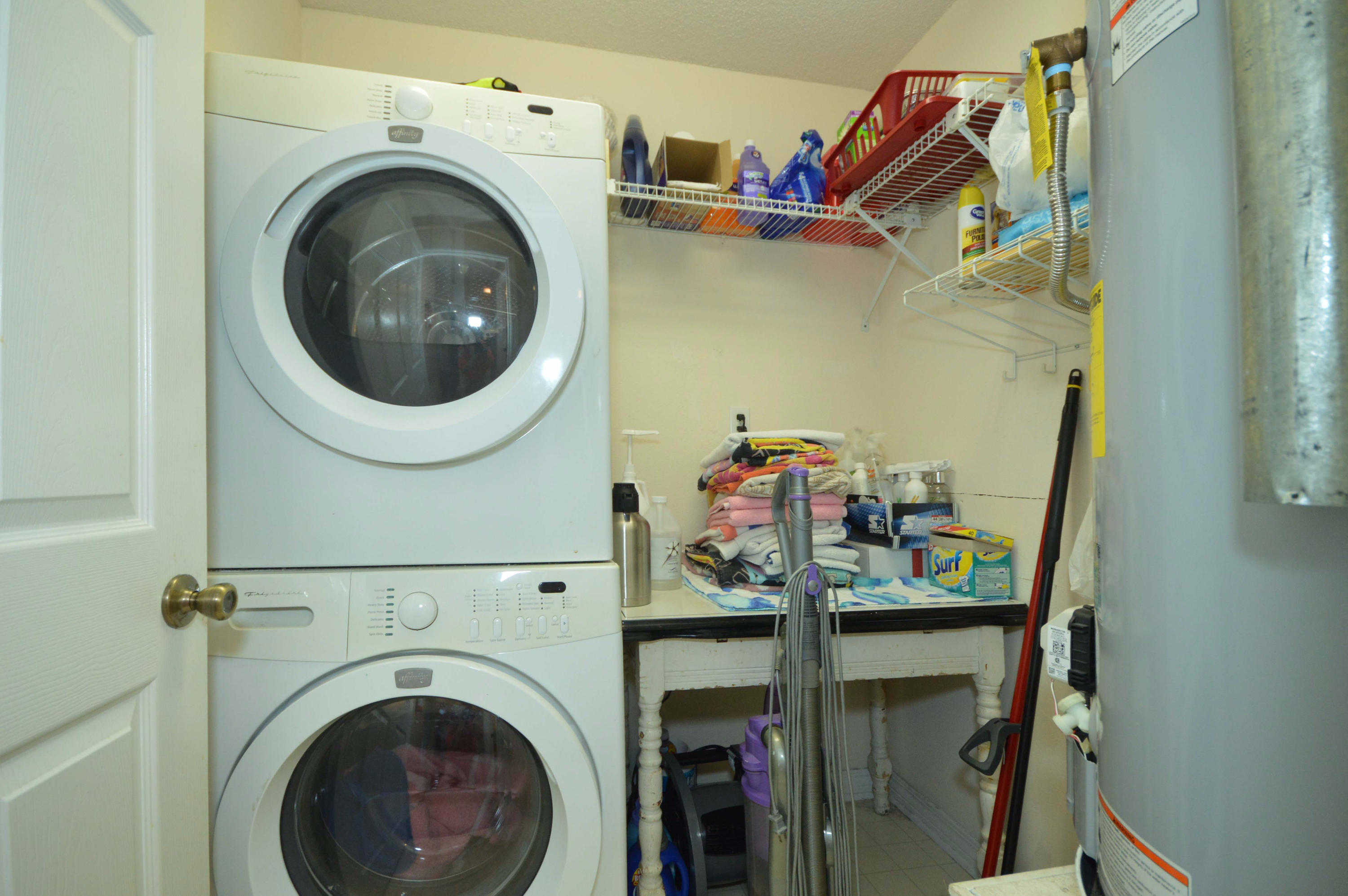 LIGHTHOUSE POINTE - Residential