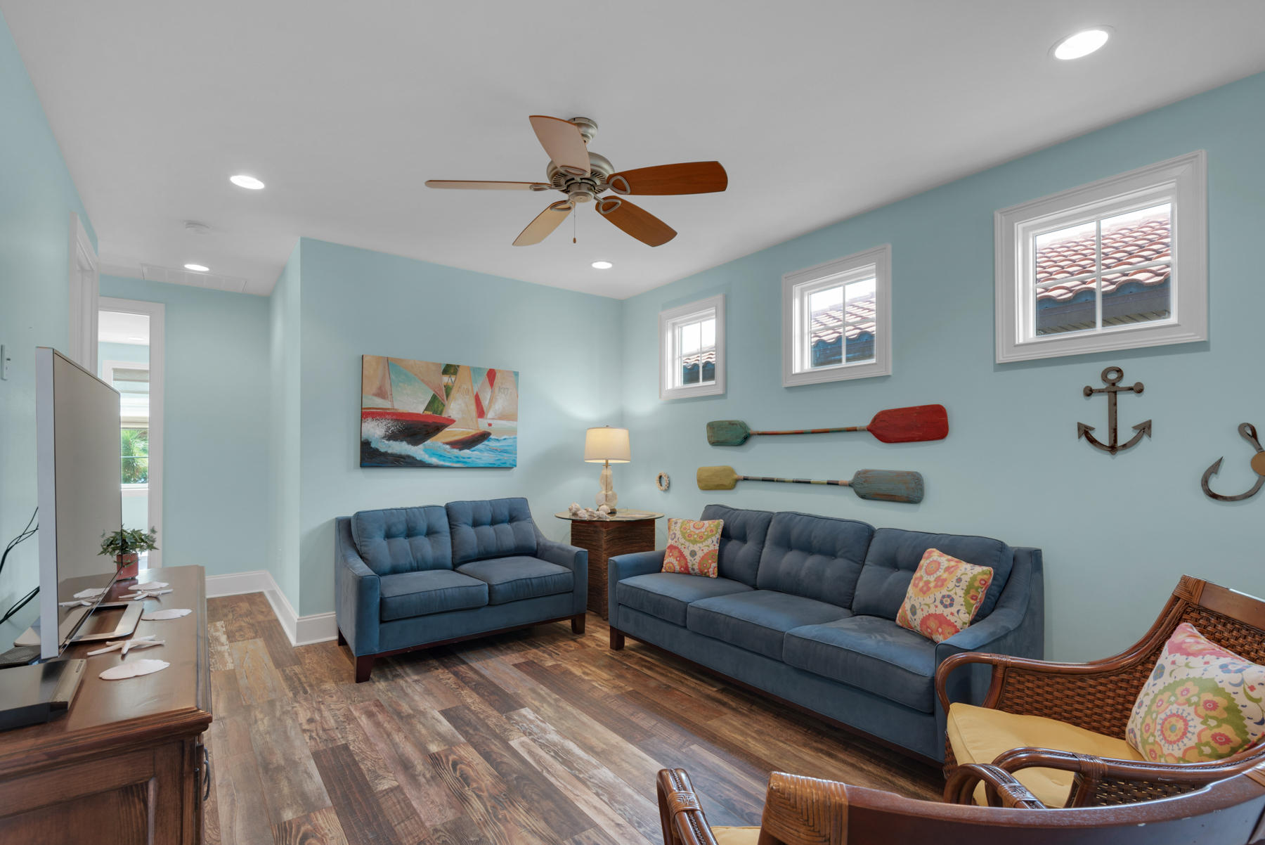 VILLA LAGO - Residential