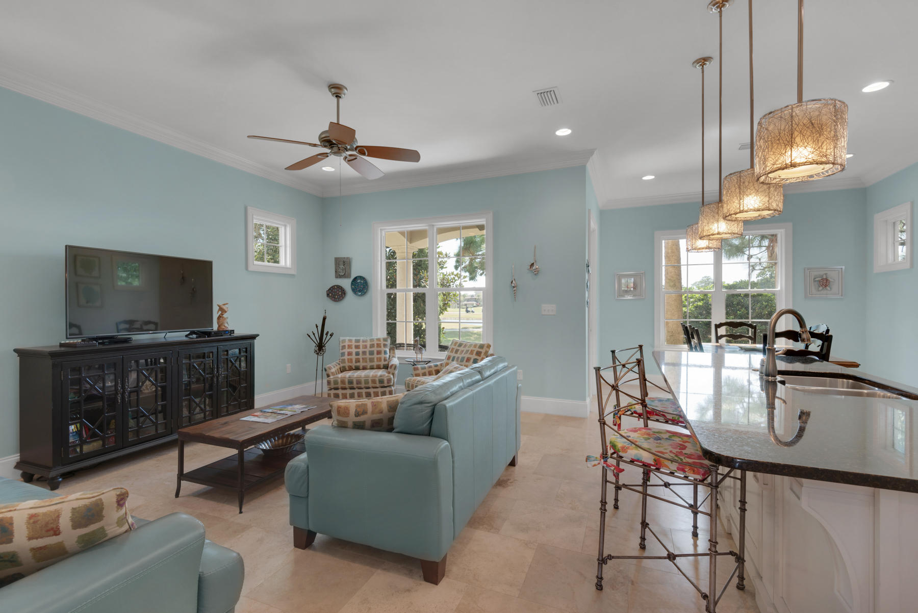 VILLA LAGO - Residential