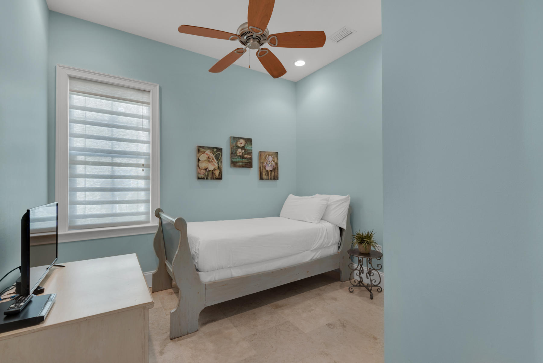 VILLA LAGO - Residential