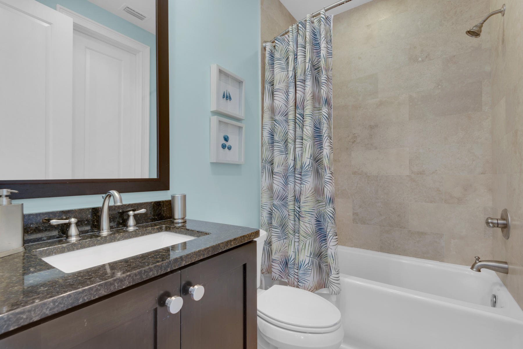 VILLA LAGO - Residential