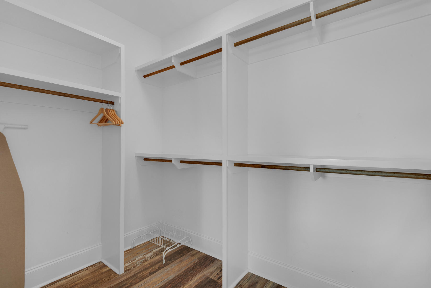 VILLA LAGO - Residential