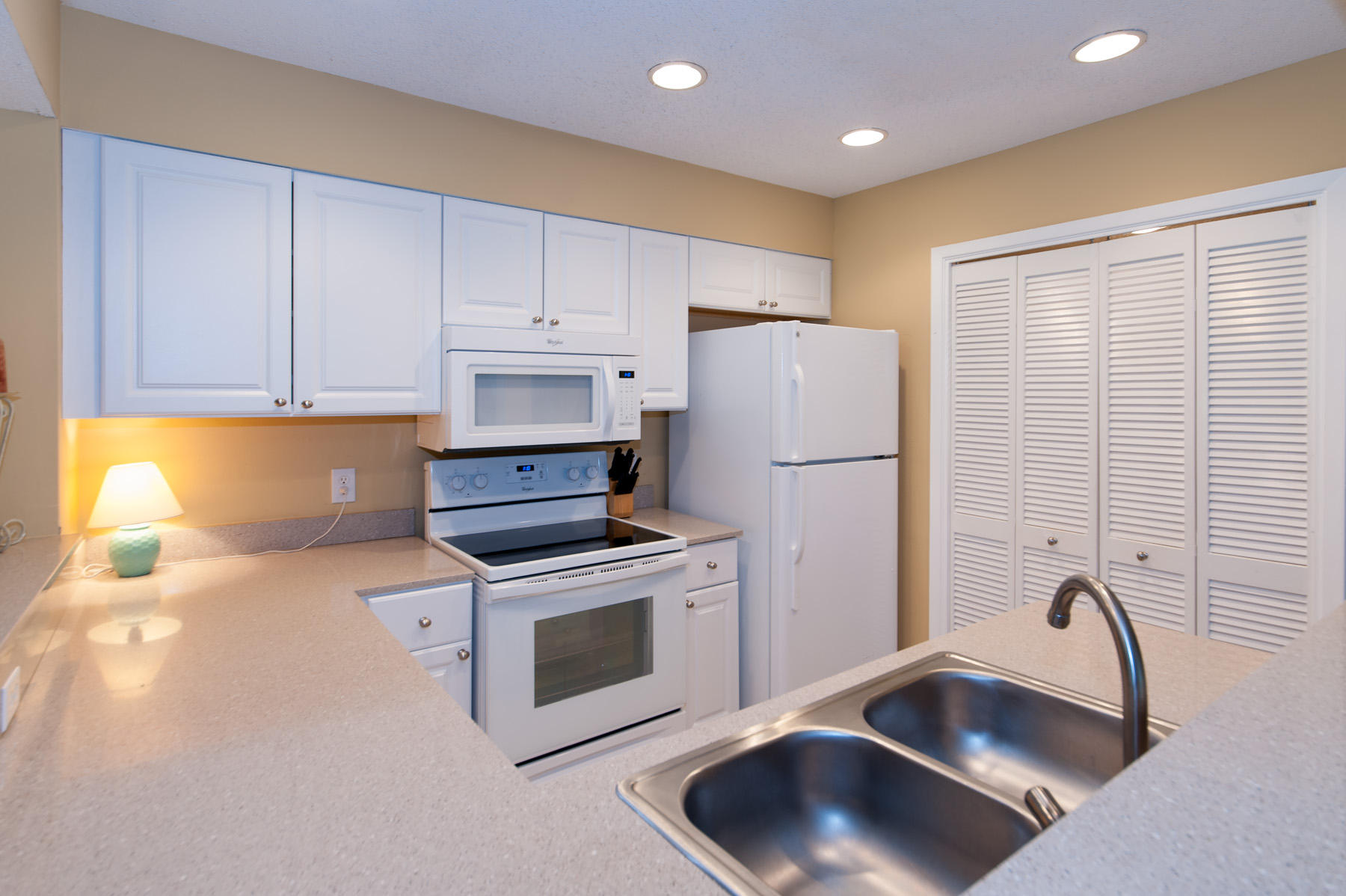 BEACHWALK VILLAS PH 05 - Residential