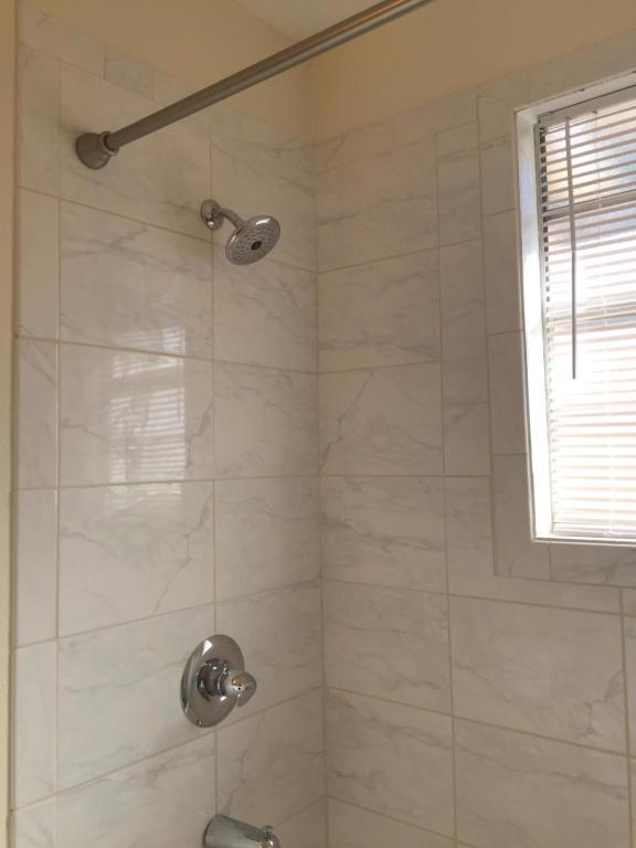 COLONIAL HEIGHTS - Residential