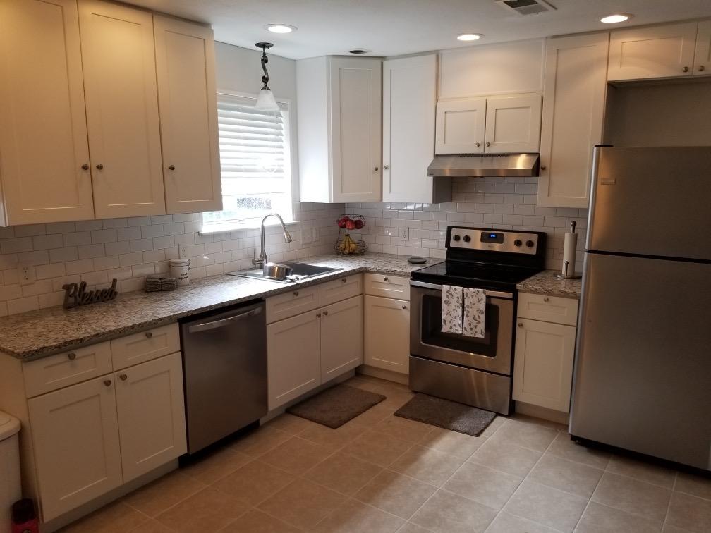 COLONIAL HEIGHTS - Residential