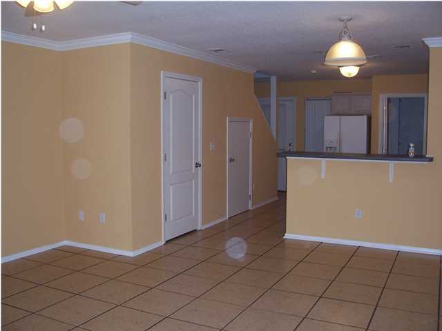 SHAY-LIN T/H - Residential Lease