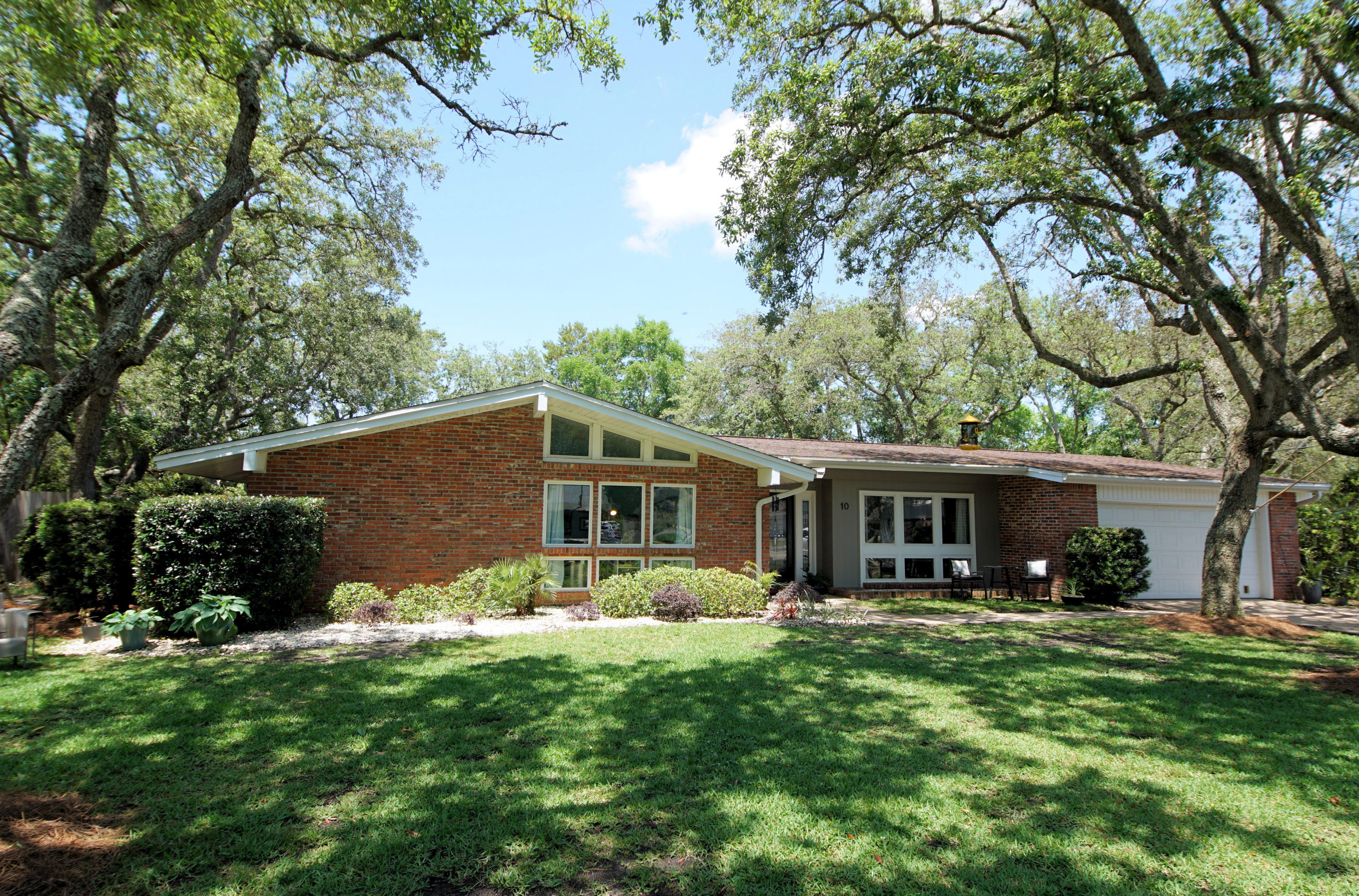 LORRAINE ESTATES - Residential
