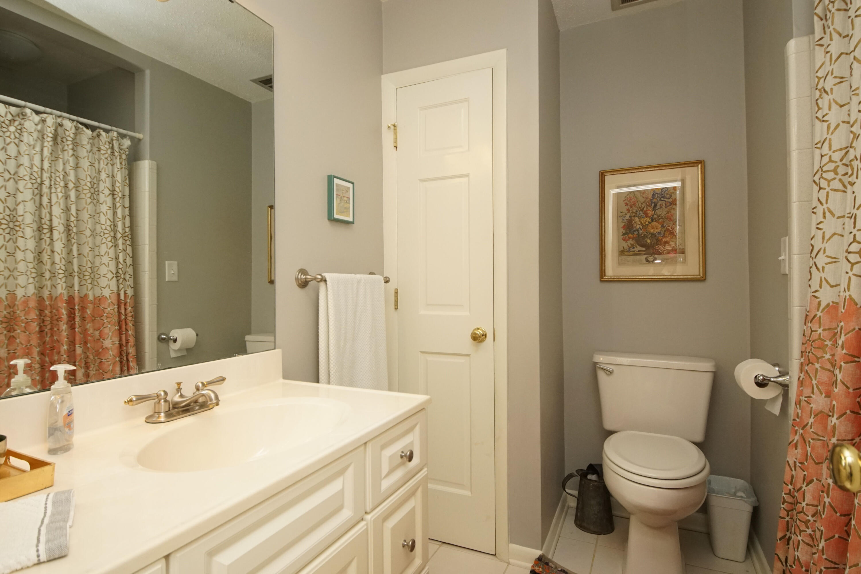 LORRAINE ESTATES - Residential