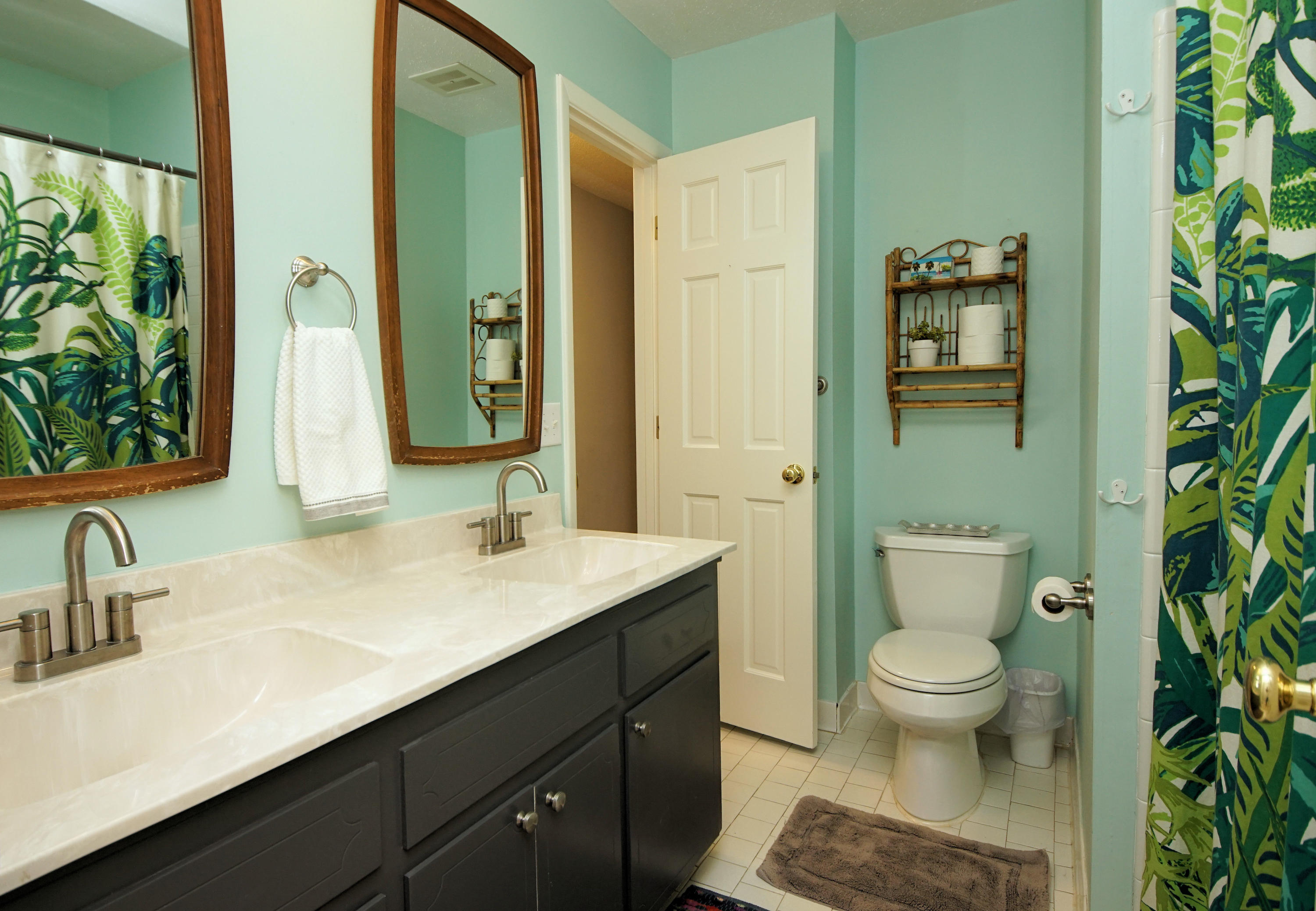 LORRAINE ESTATES - Residential