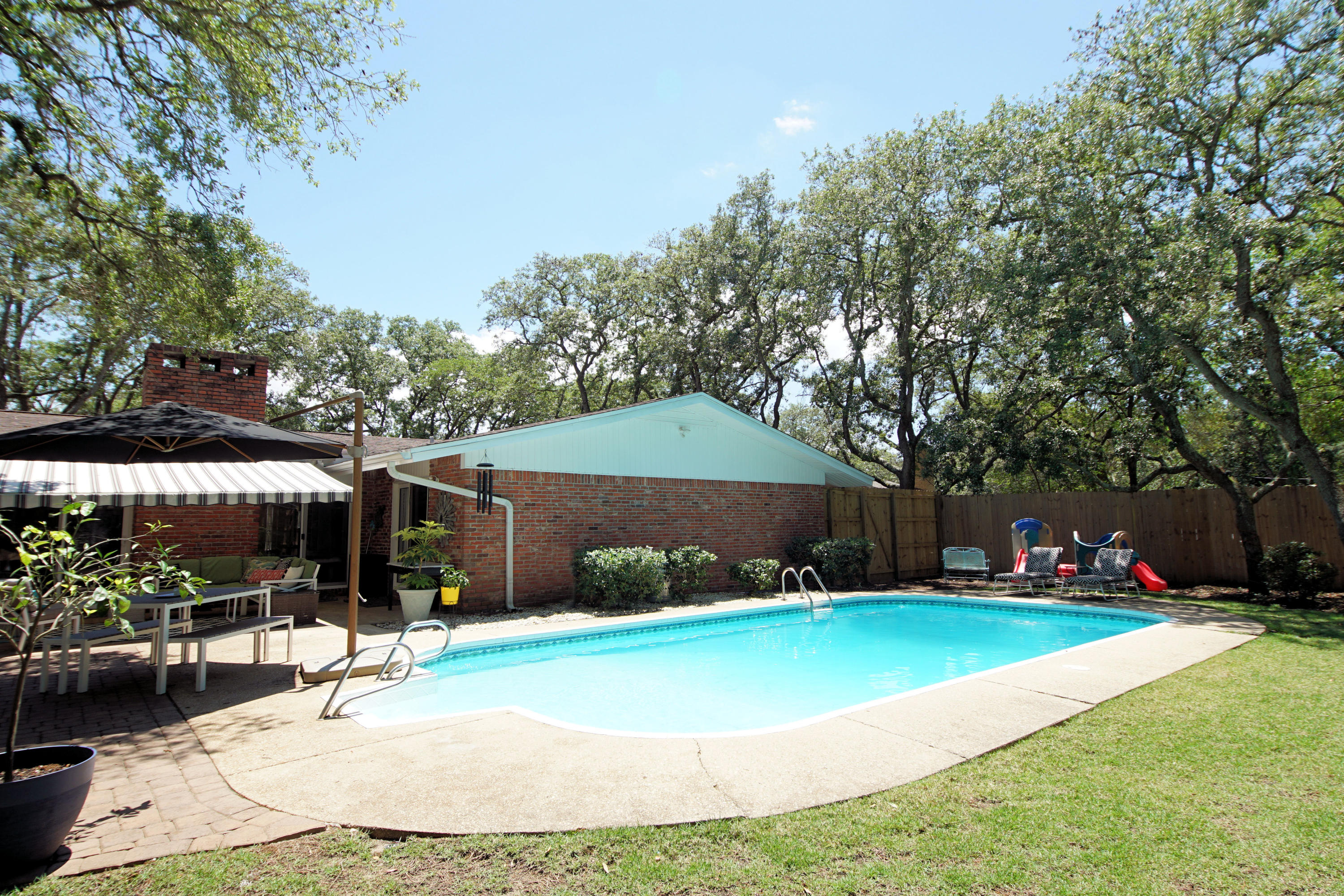 LORRAINE ESTATES - Residential