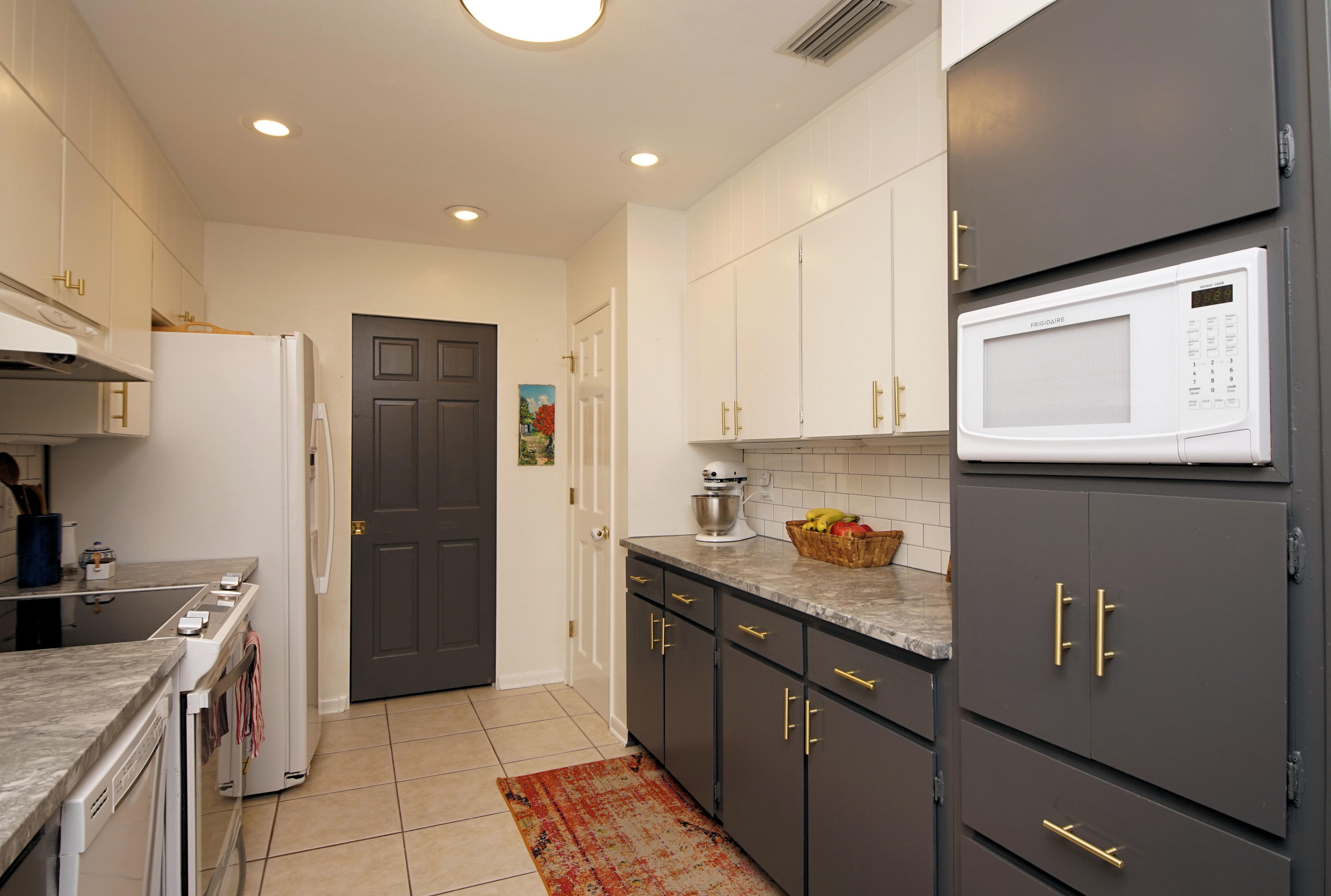 LORRAINE ESTATES - Residential