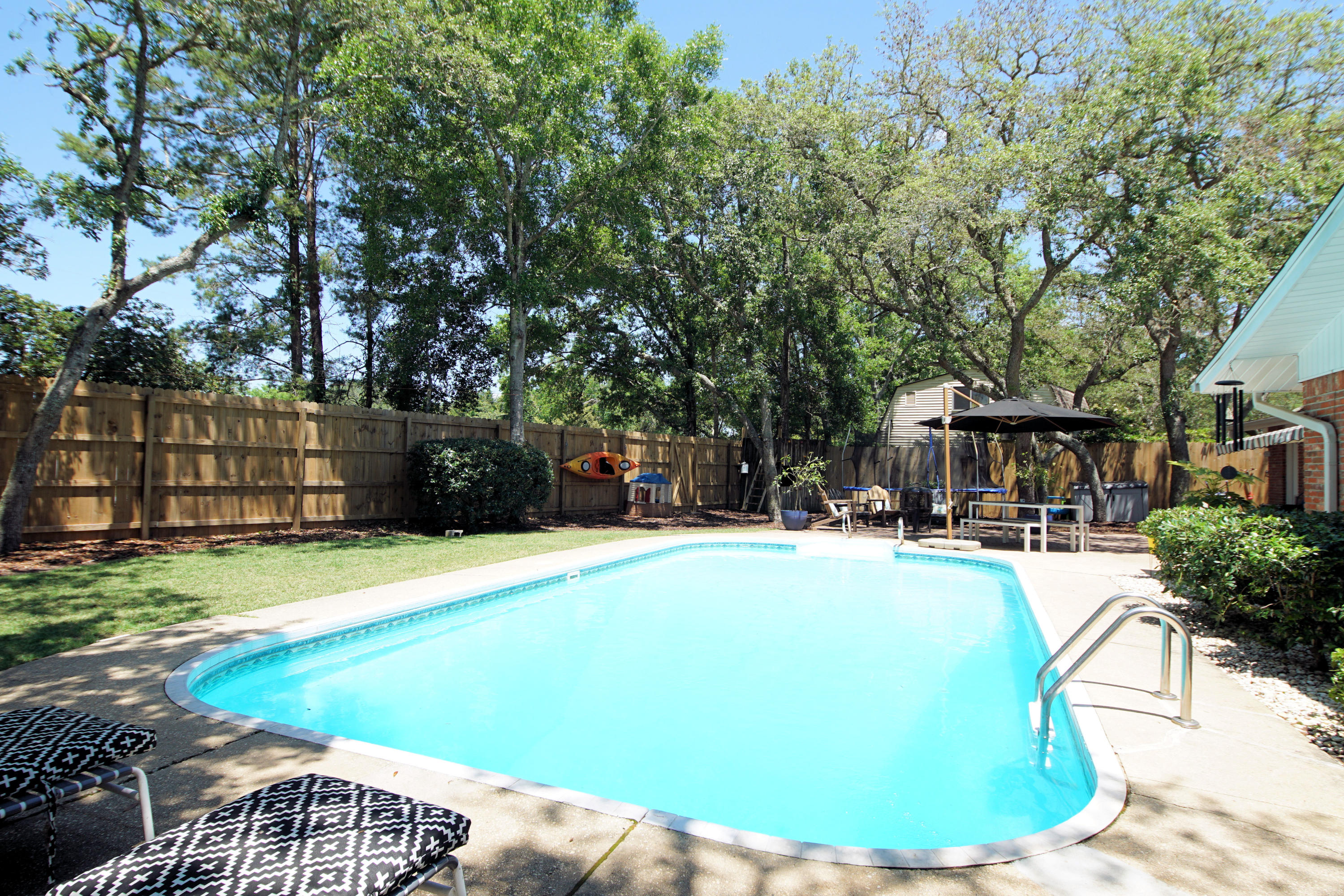 LORRAINE ESTATES - Residential