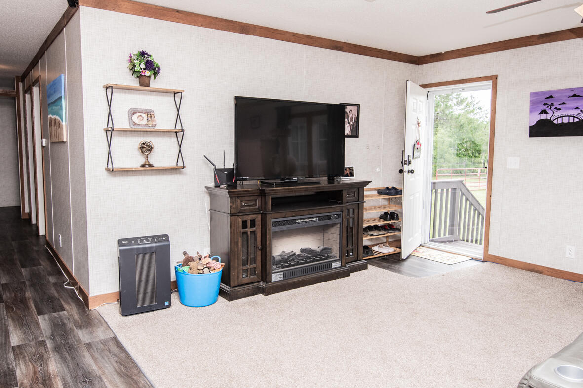 Crestview - Residential Lease