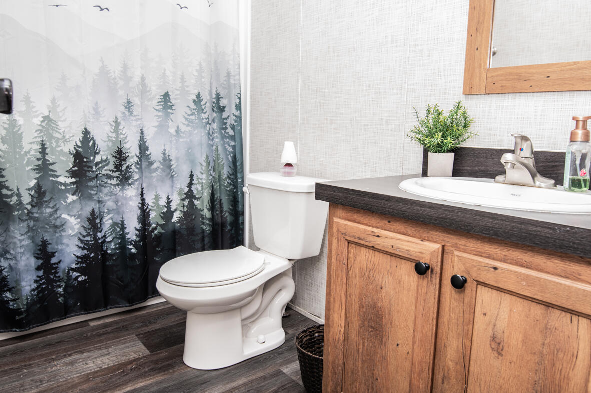 Crestview - Residential Lease