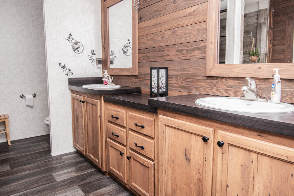 Crestview - Residential Lease