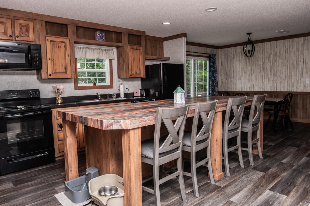 Crestview - Residential Lease