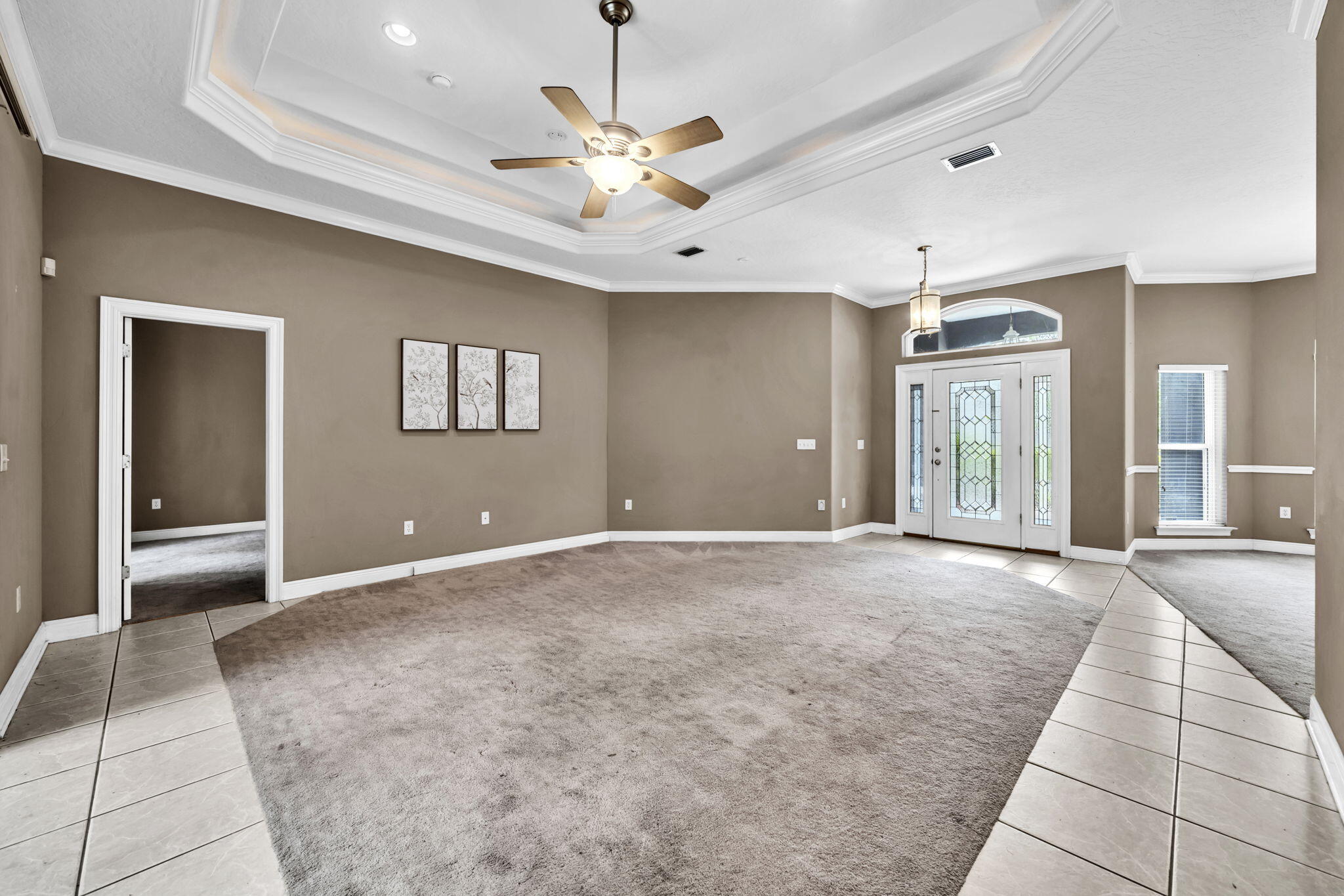 CHARDONNAY ESTATES - Residential