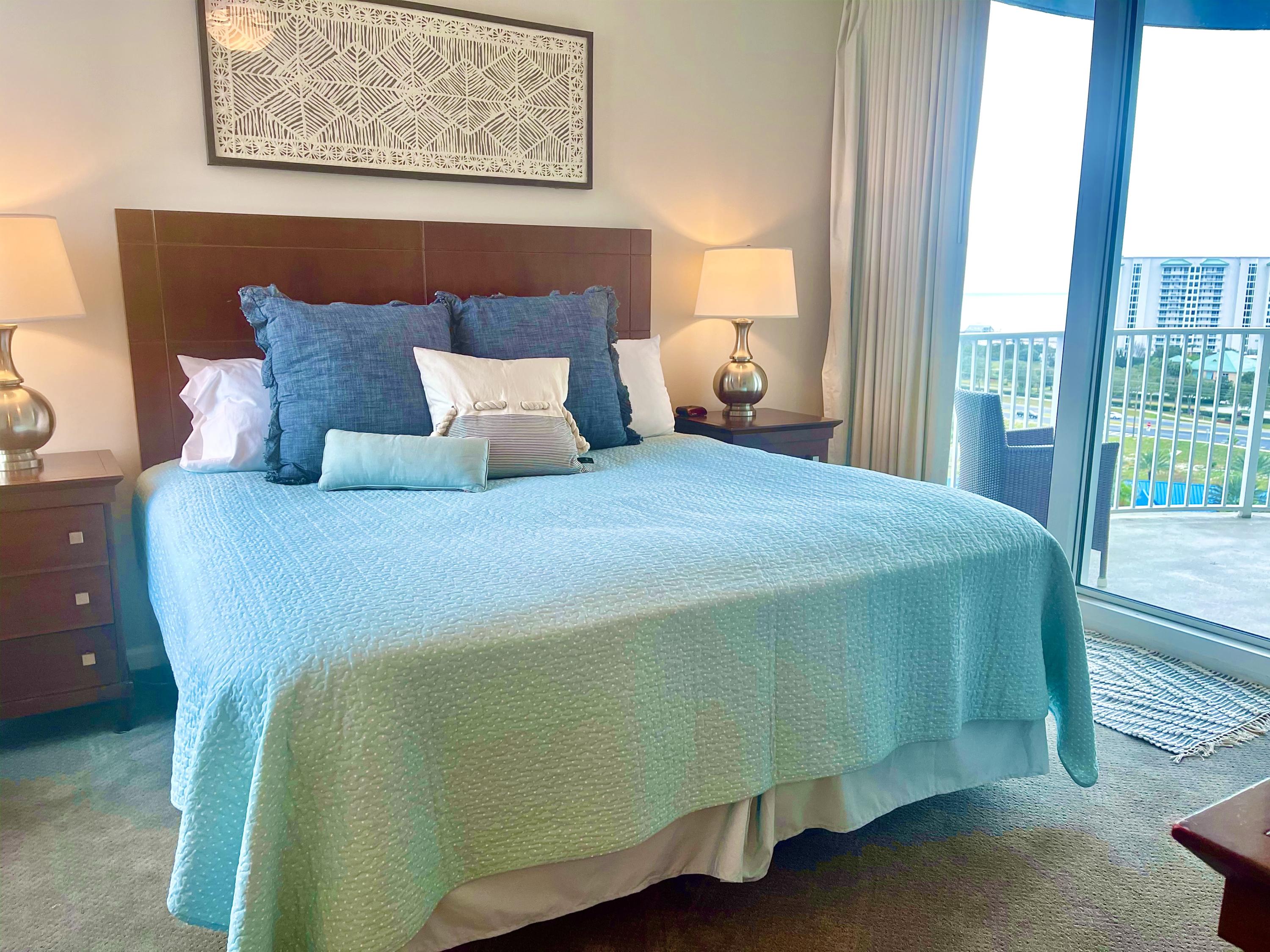 THE PALMS OF DESTIN - Residential