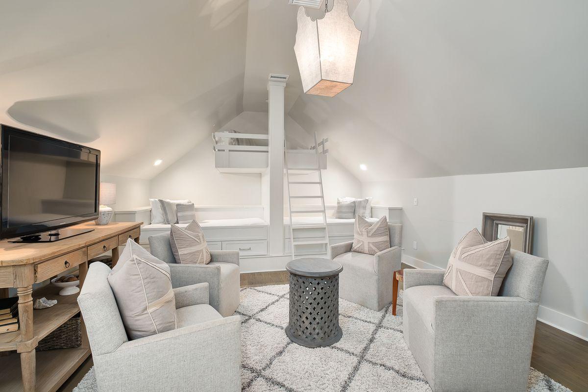 WATERCOLOR - Residential