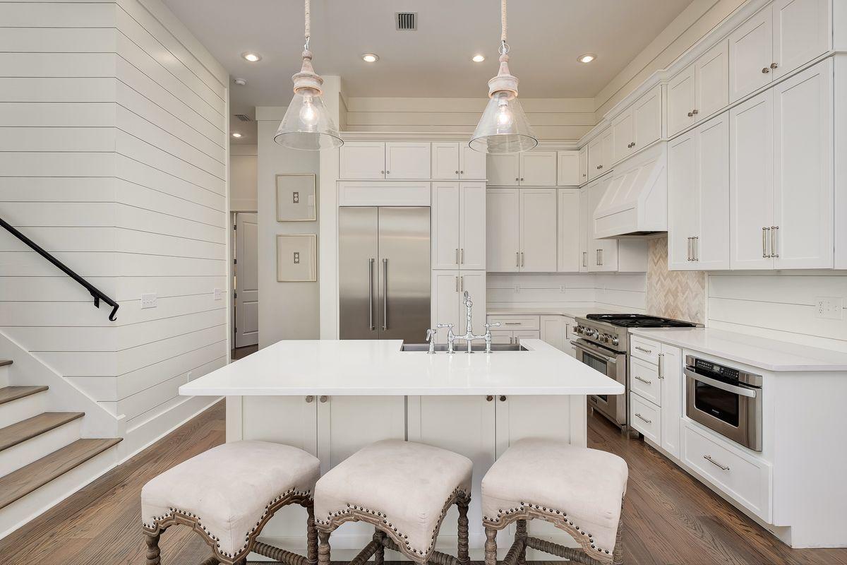 WATERCOLOR - Residential