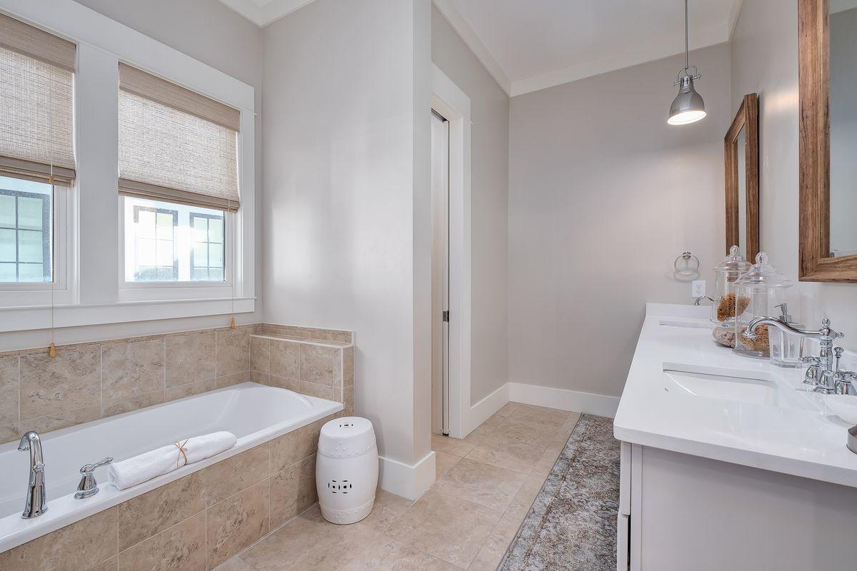 WATERCOLOR - Residential