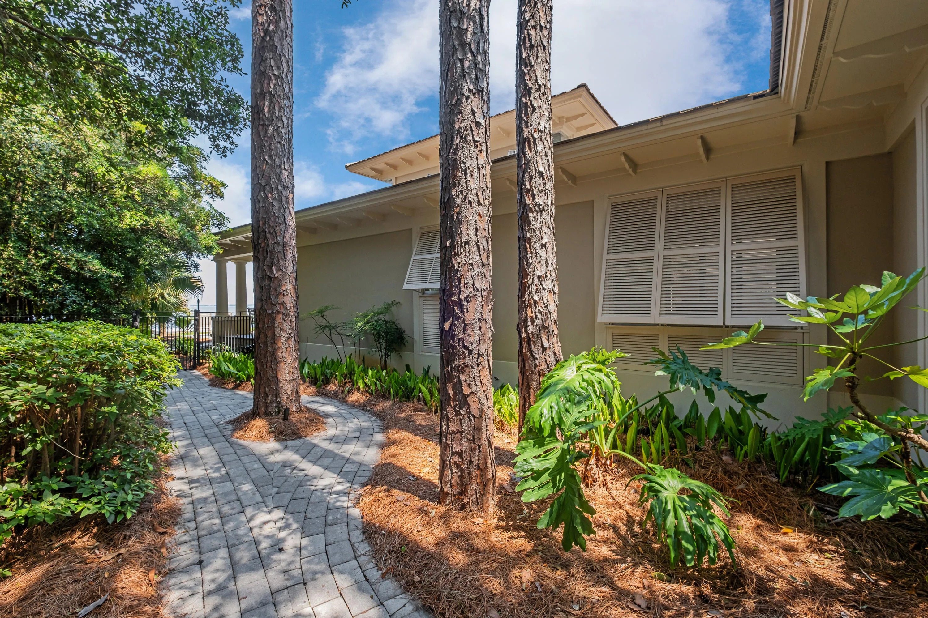 Miramar Beach, Florida 32550, United States, 3 Bedrooms Bedrooms, ,4 BathroomsBathrooms,Residential,Active,57011