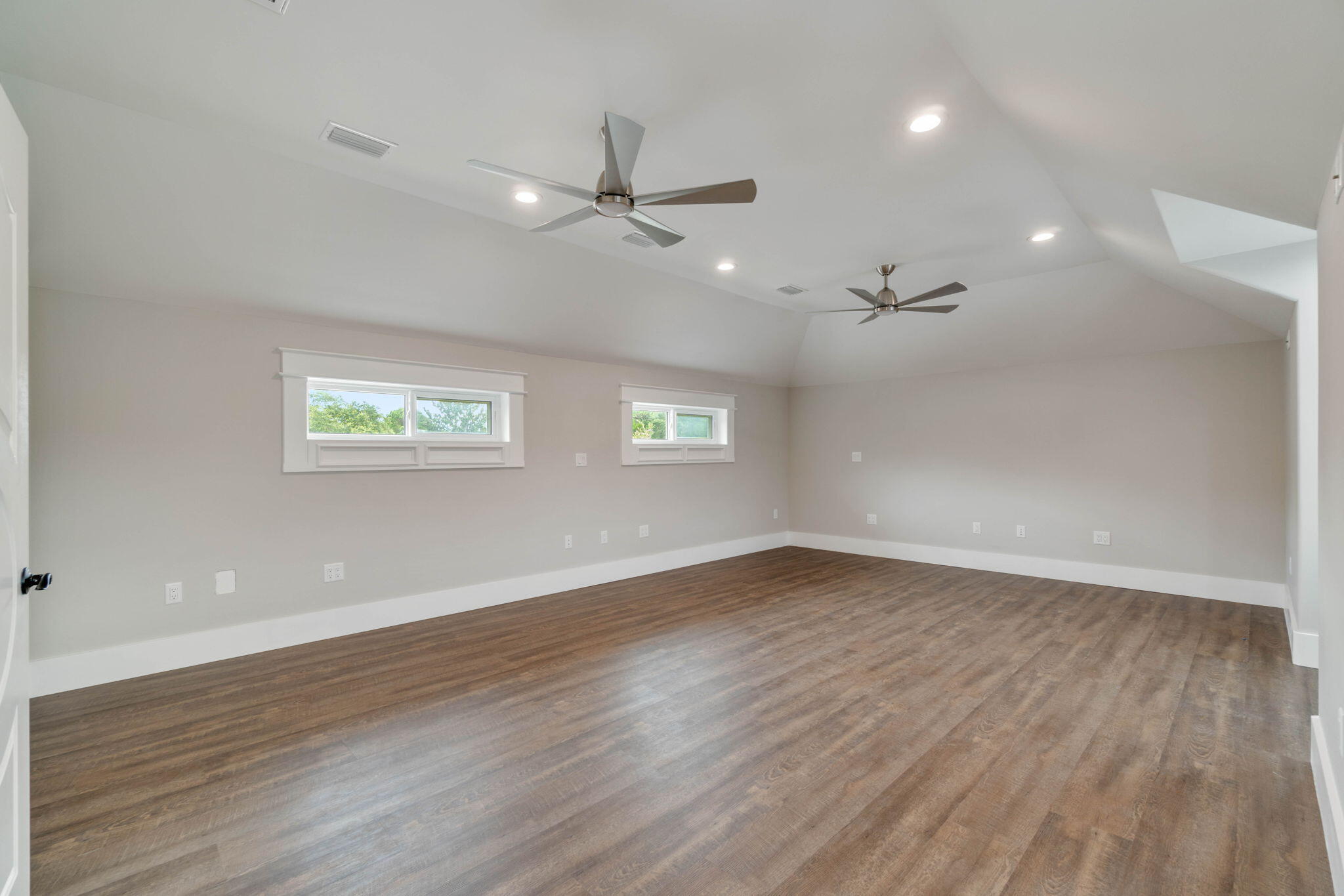 MAGNOLIA PLANTATION AT BLUEWATER BAY - Residential