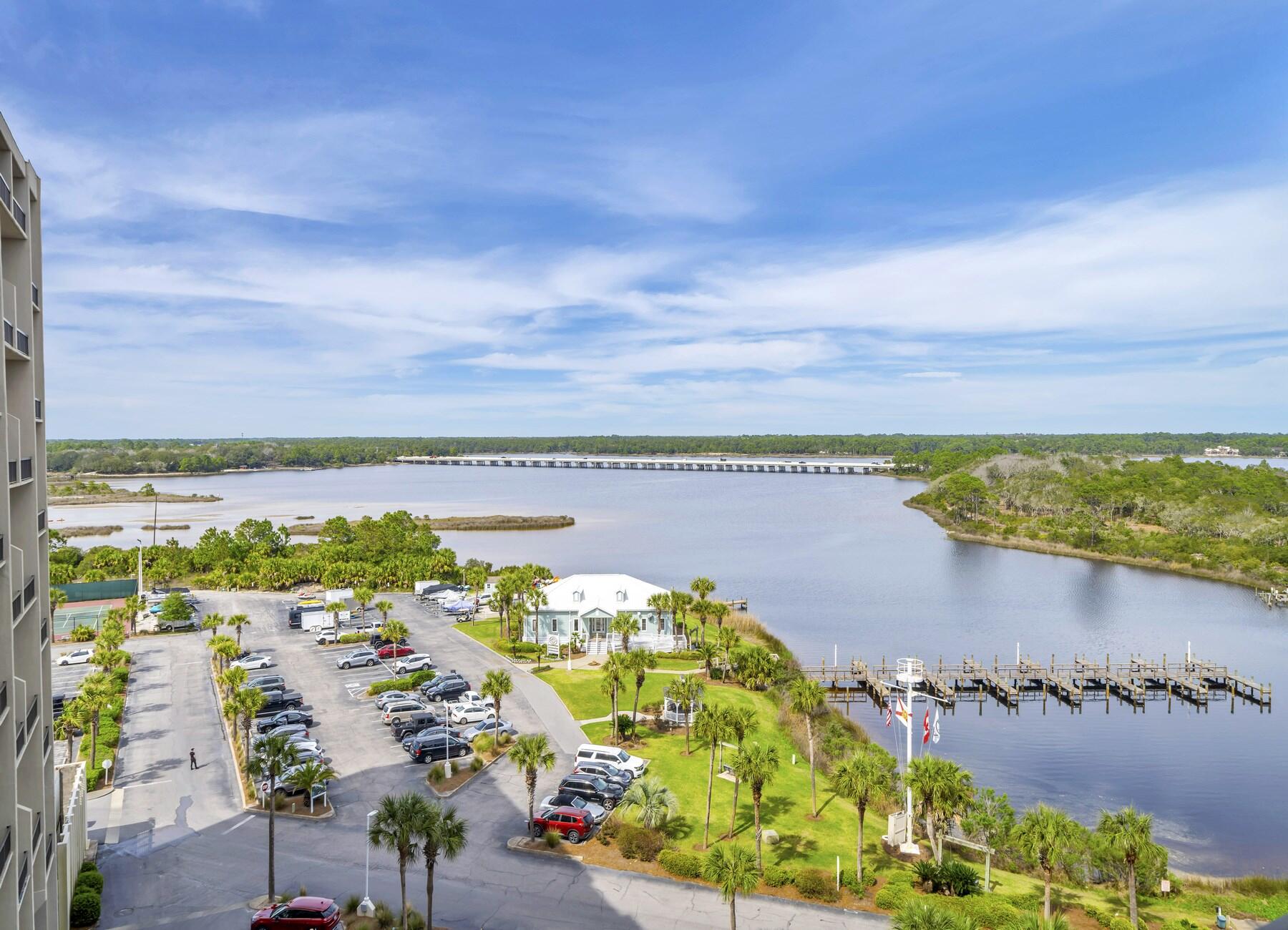 PINNACLE PORT - Residential