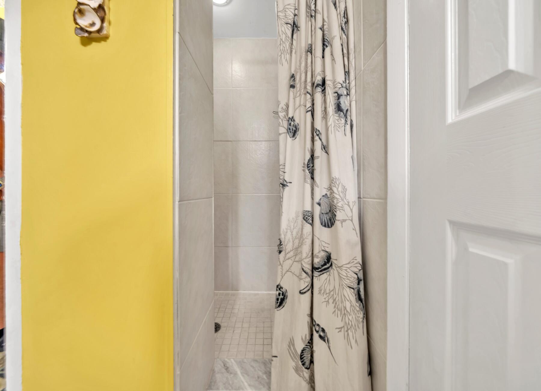 PINNACLE PORT - Residential